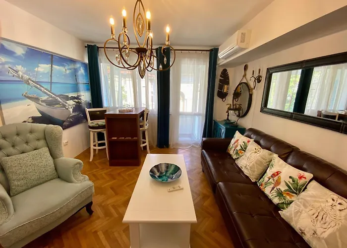 Old Town Apartament Constanţa